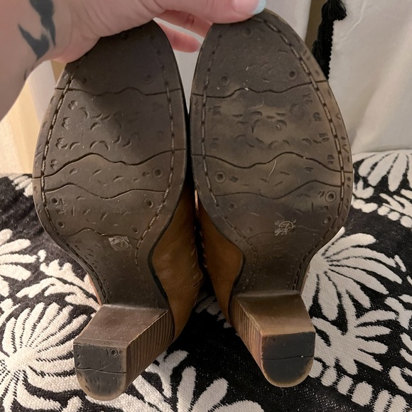 Brown Ankle Boots - Picture 4 of 4